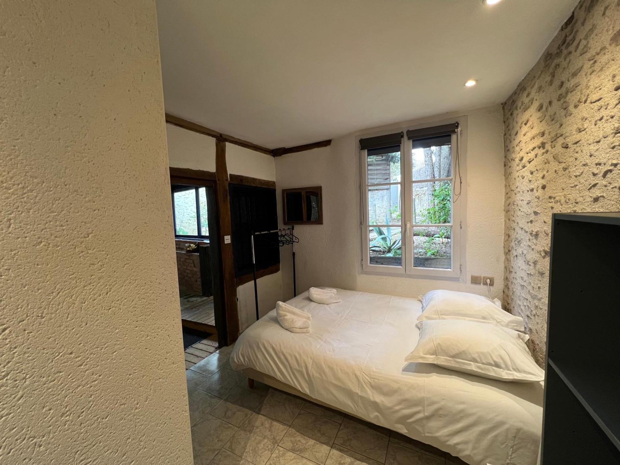 Rigolet Maison En Ville Avec Piscine Interieure Le Controis-en-Sologne Exterior foto